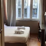 Smart Gallery House Hotel