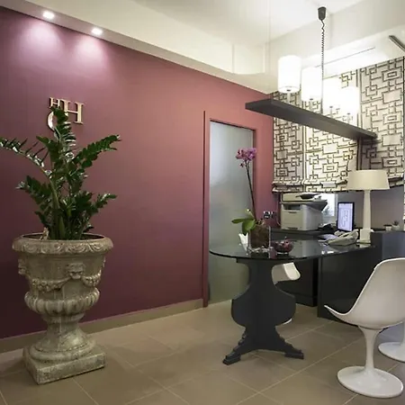 Smart Gallery House 3*