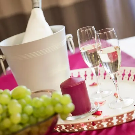 Smart Gallery House 3*