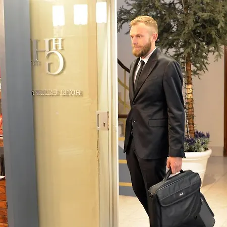 Smart Gallery House 3*